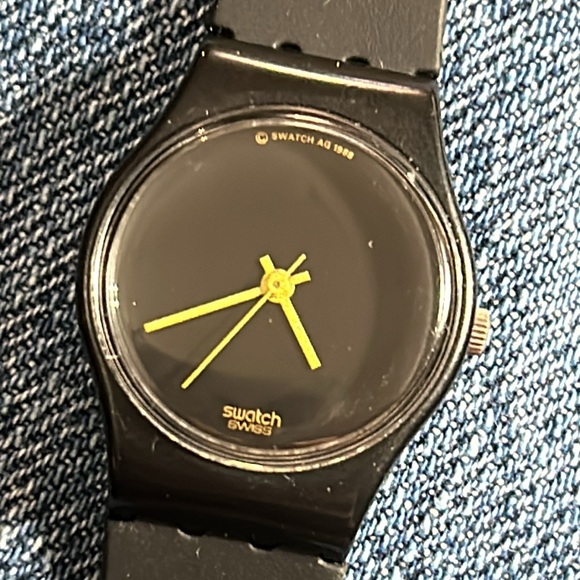 Swatch Black Magic 1980’s Watch - Picture 15 of 16
